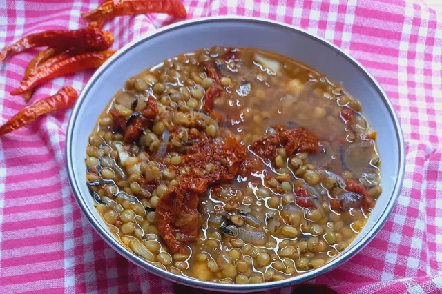 Dövmeli Alaca Çorba