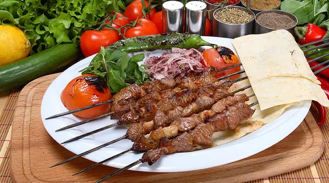 Antep Terbiyeli Şiş (Tike Kebabı)